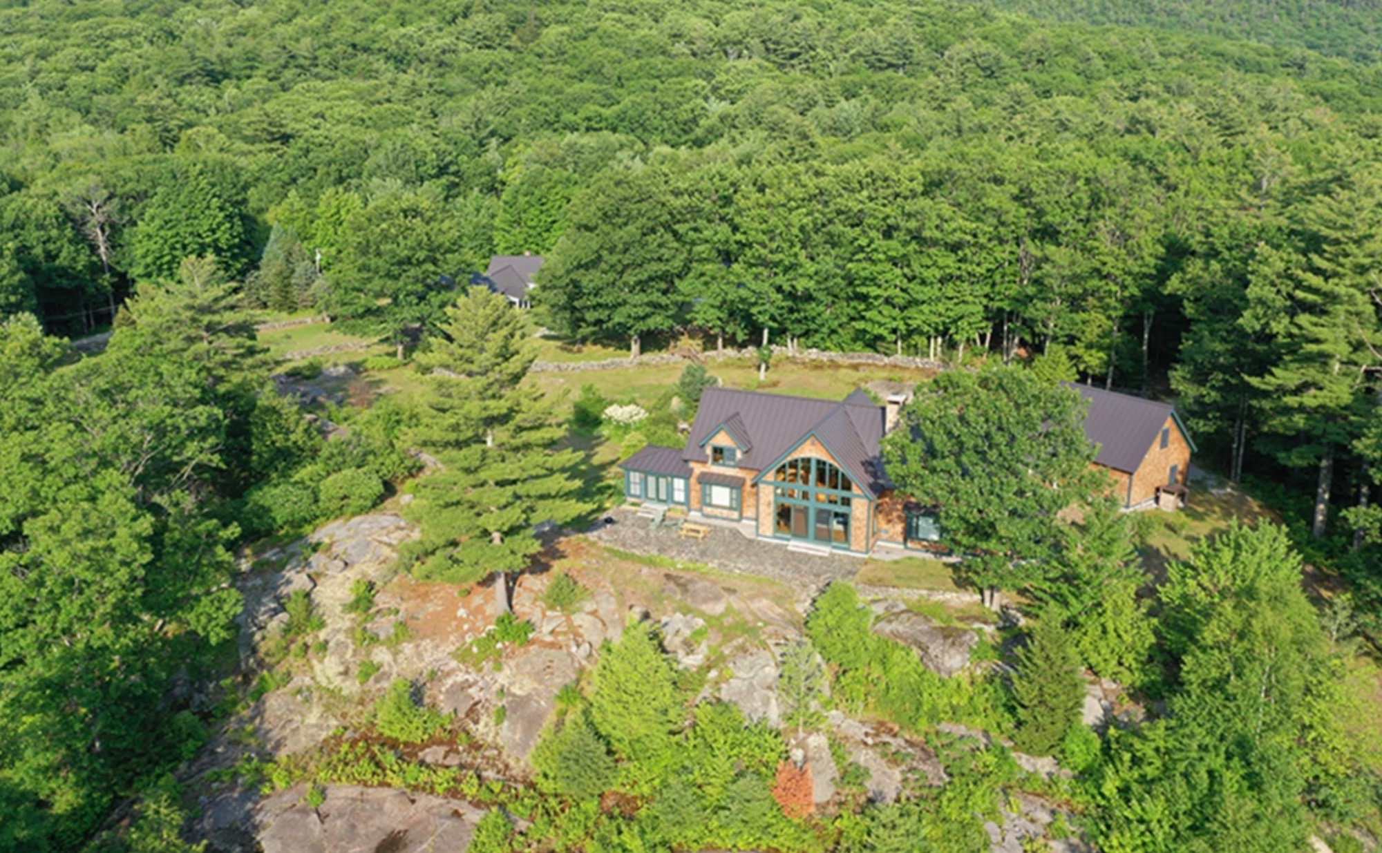 Aerial view of Ghislaine Maxwell's secluded hideaway near Bradford, New Hampshire.