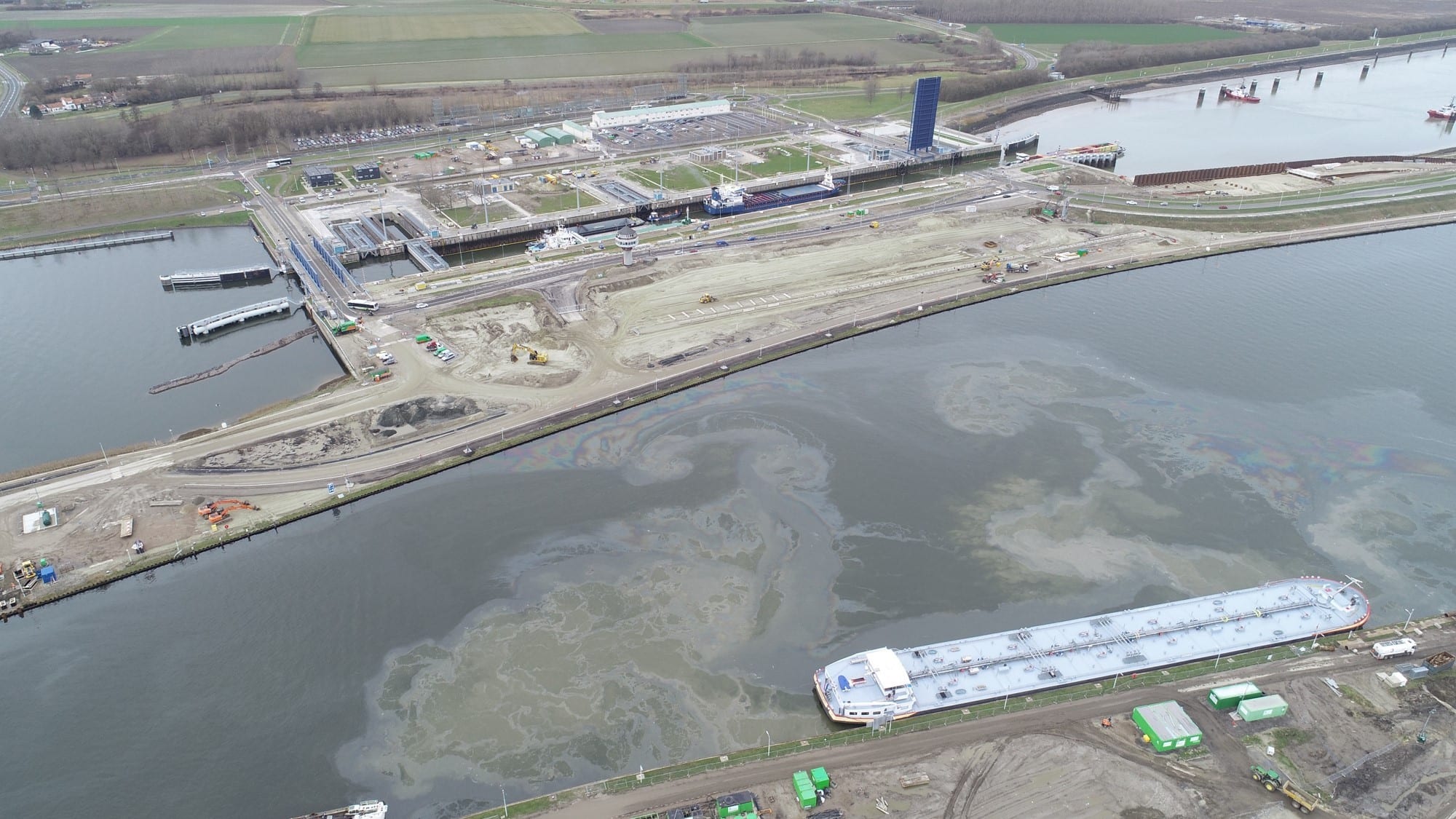 Drone photo of an oil spill. (source: drone team Rijkswaterstaat)