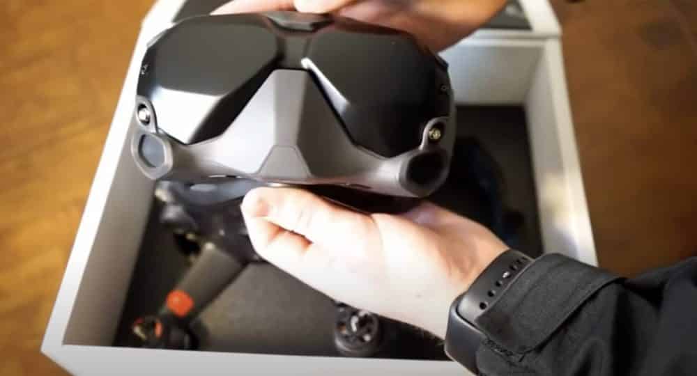 Unboxing video and specs of DJI FPV drone surfaced