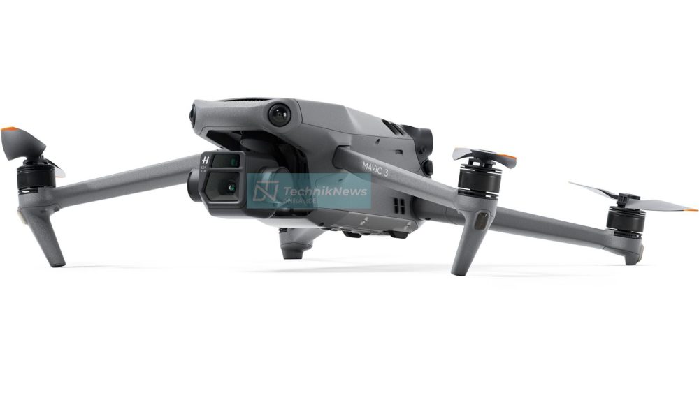 The DJI Mavic 3 store photo showing its two forward-facing obstacle avoidance sensors.