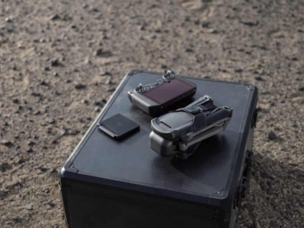 Further Mavic 3 imagery from DJI materials, published before the evening reveal.