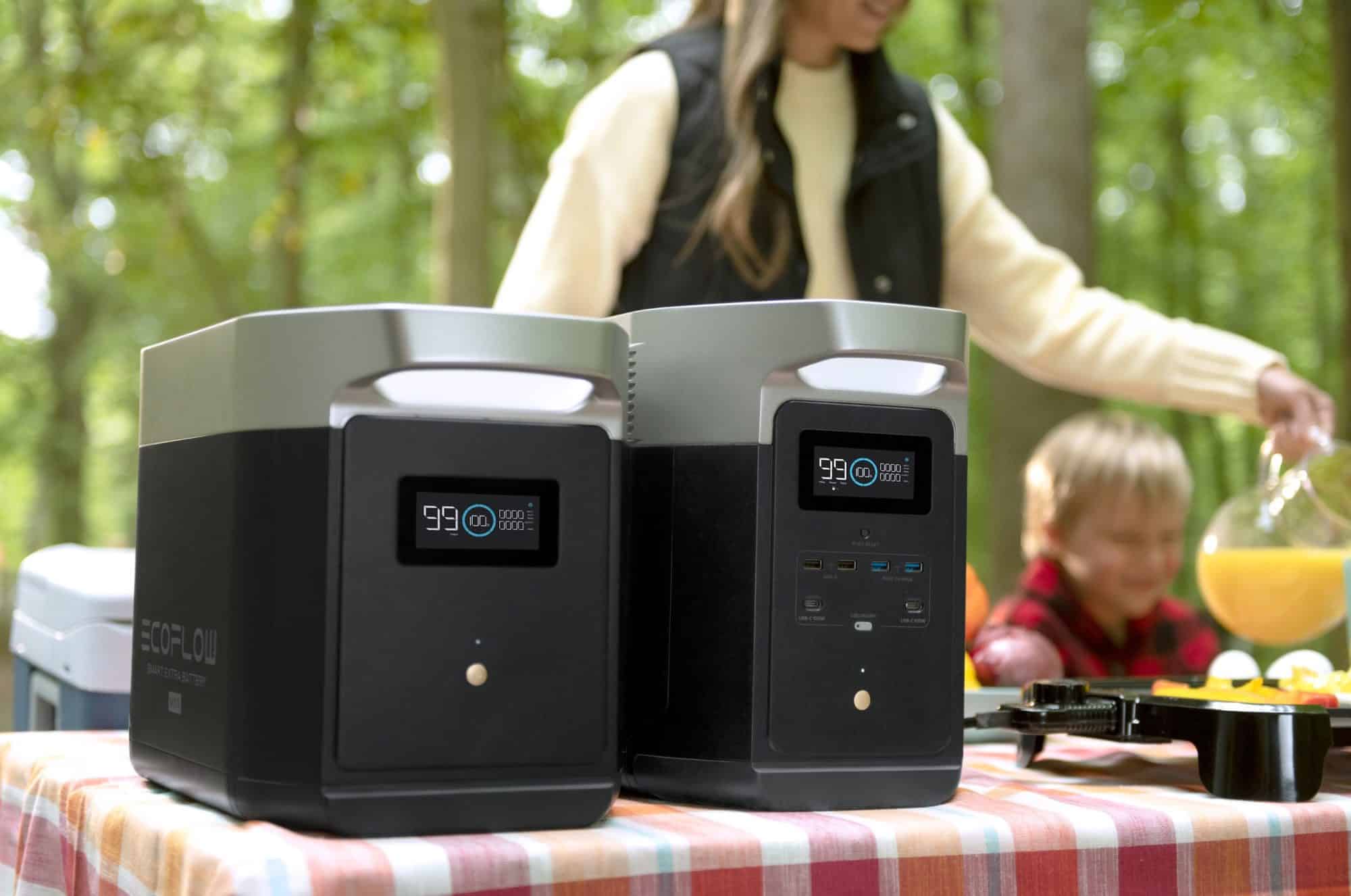 The Delta Max can be expanded to 6048Wh with two Smart Extra Batteries.