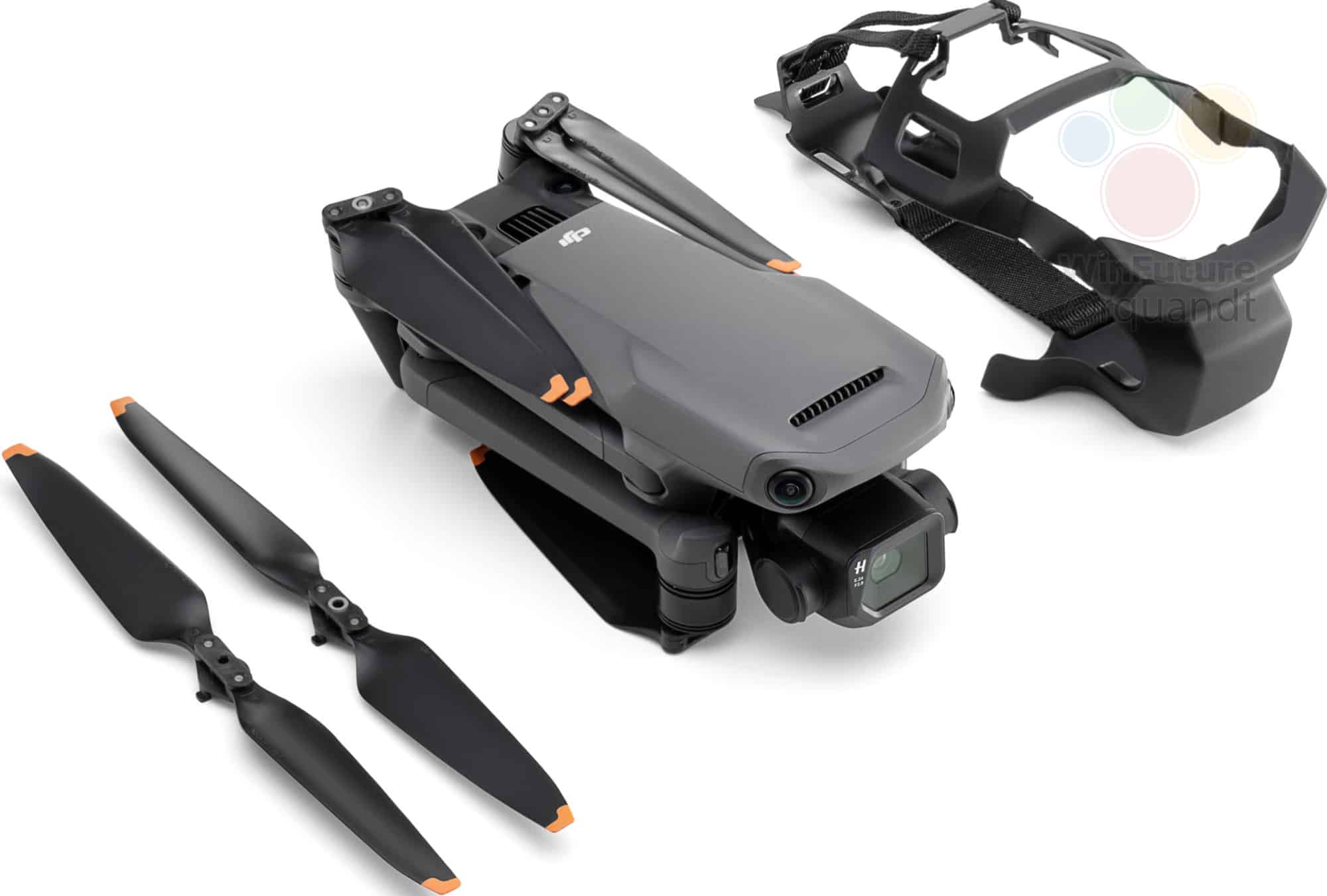 Another angle of the Mavic 3 Classic from the leaked German photo set.