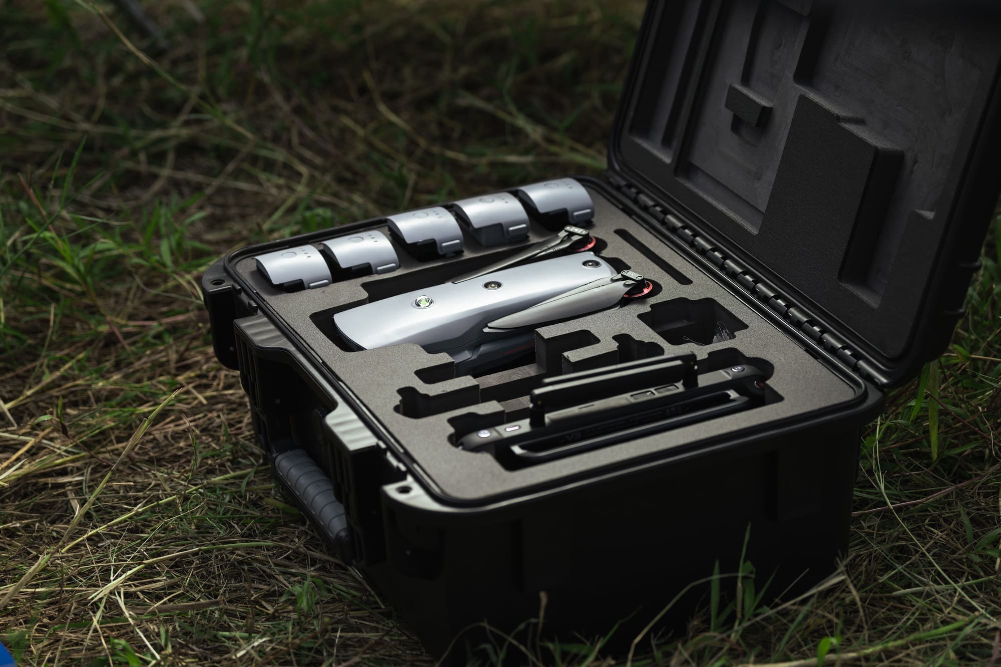 A closing look at the EVO Max 4T, on show at CES booth 18315.
