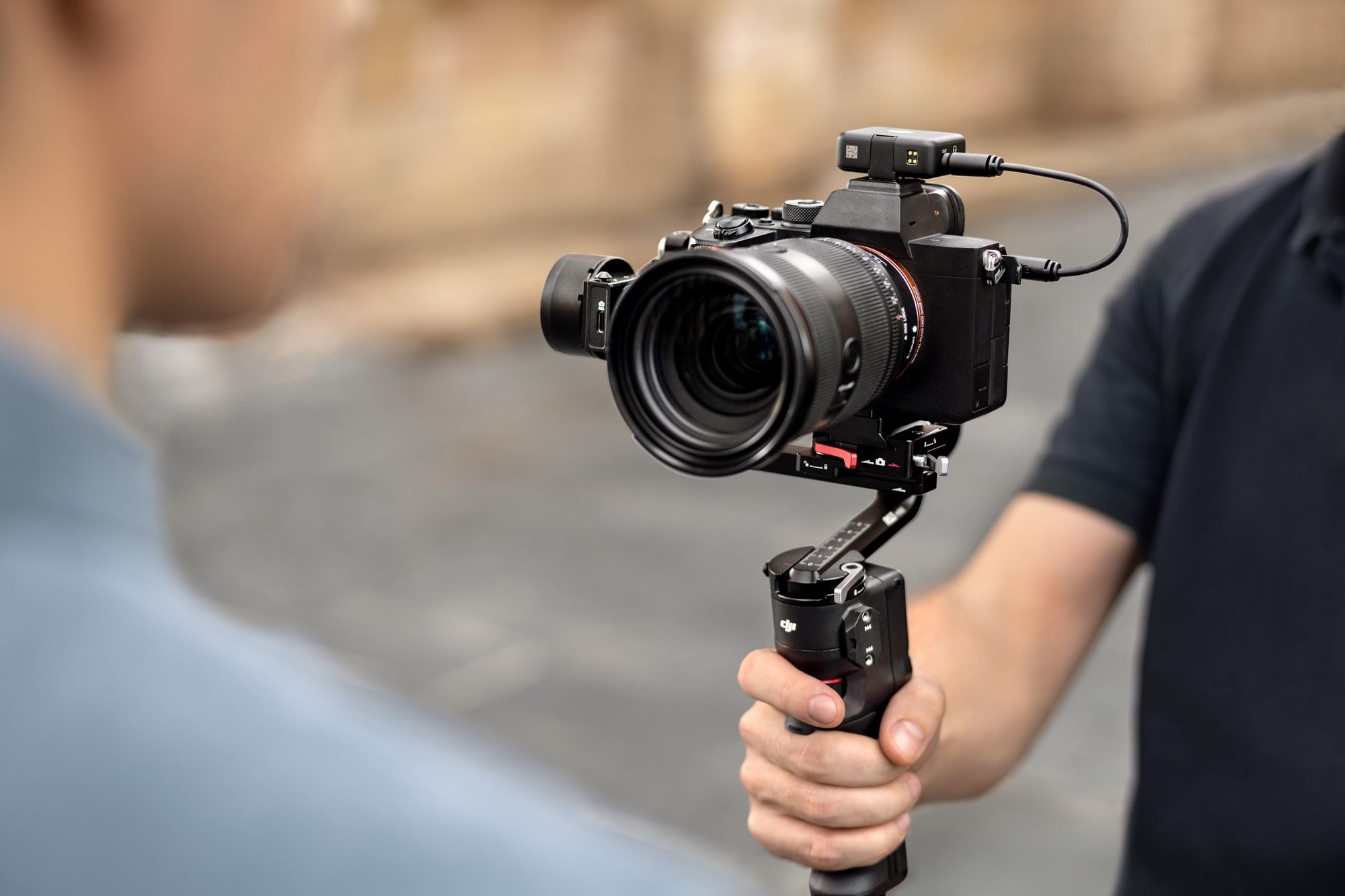 RS 3 Mini balancing a mirrorless body and 24-70mm zoom under its 4.4-pound (2-kilogram) limit.
