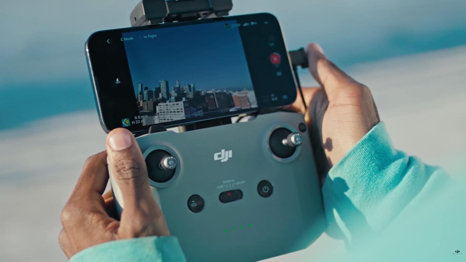 Rear three-quarter view of the DJI Mini 2 SE showing the battery bay.