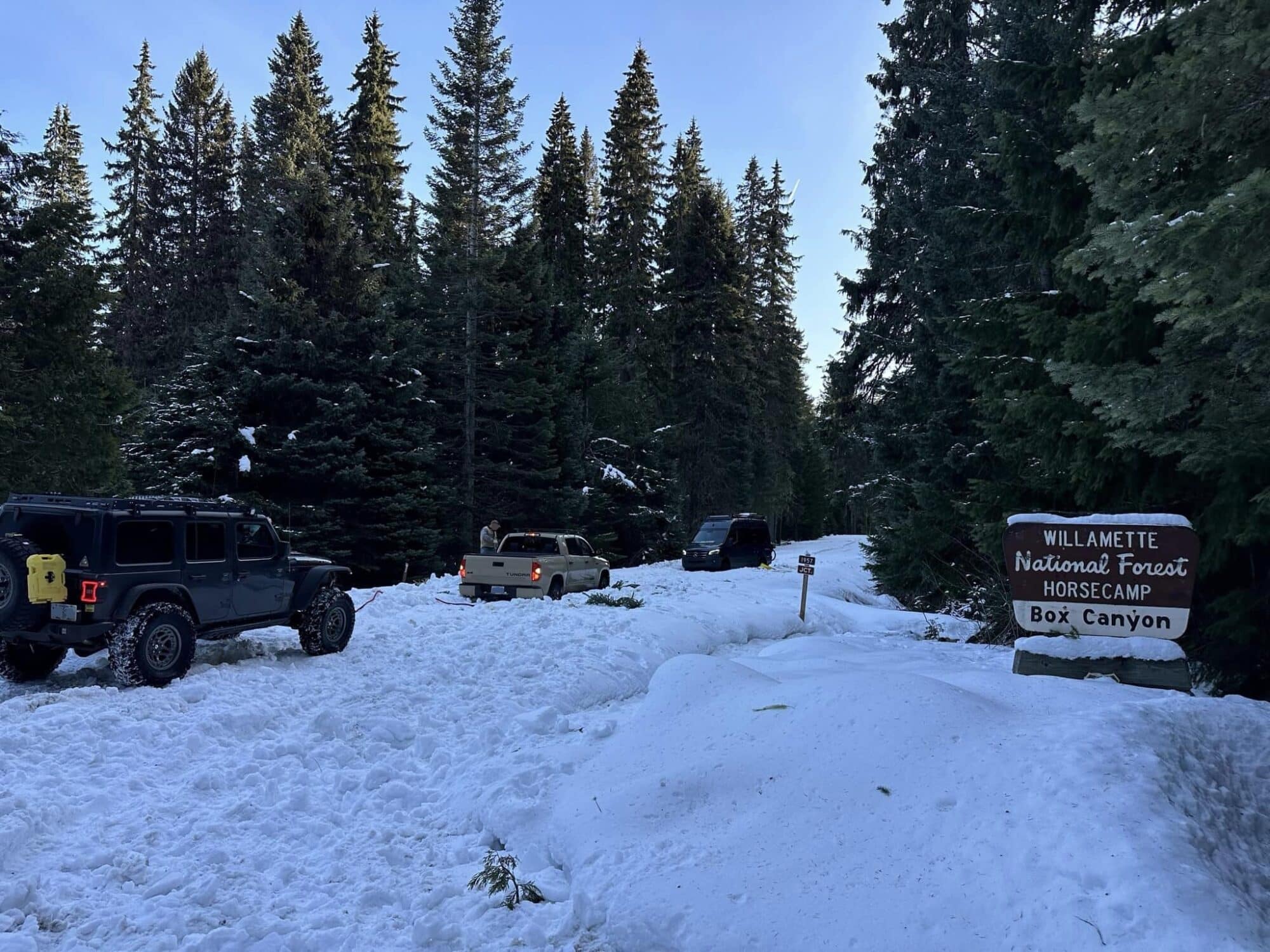 A man in the state of Oregon who became lost on a snow-covered road in the middle of nowhere was able to summon assistance by using his DJI drone to transmit a signal of distress.