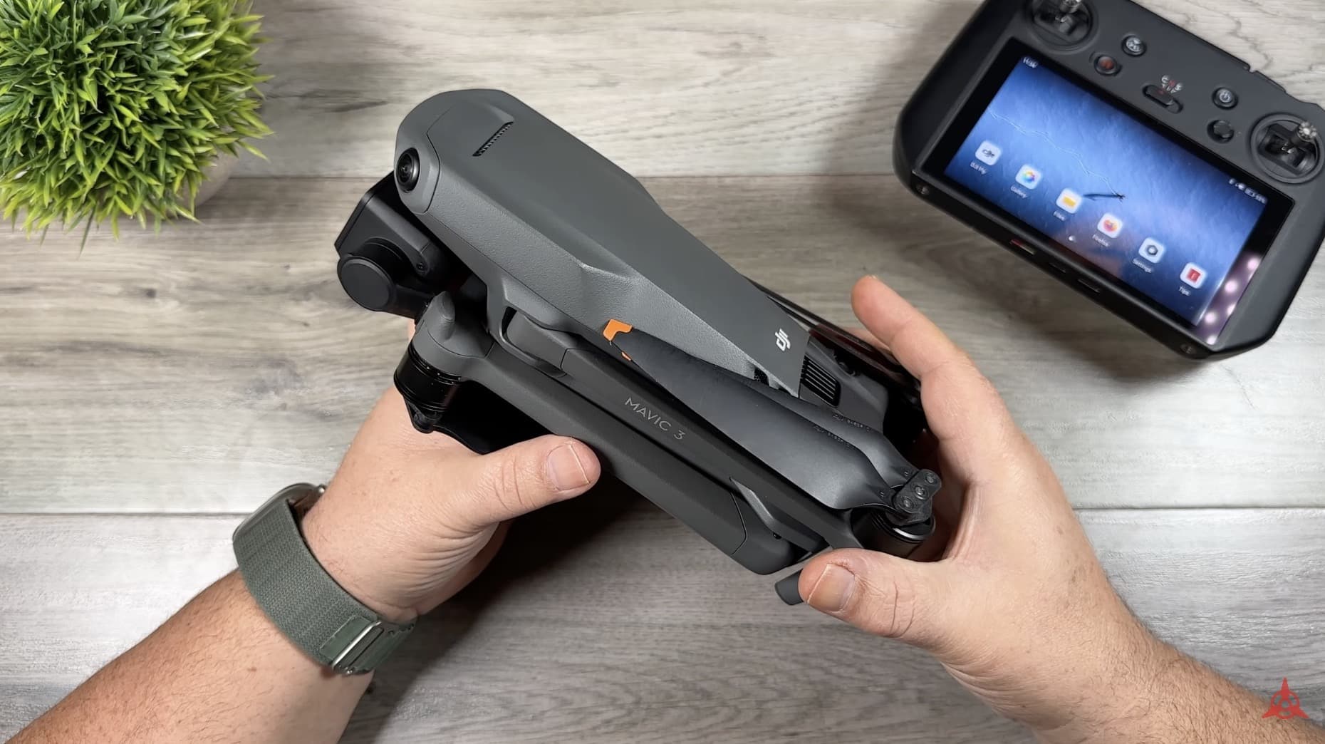 Good day, folks! Shawn here from Air Photography. Last week, I did a video going over the evolution of the Mini 3, covering all the new features and changes that have been added to it since it was released. In today's video, we're going to do the same thing but this time, taking a look at the DJI Mavic 3.