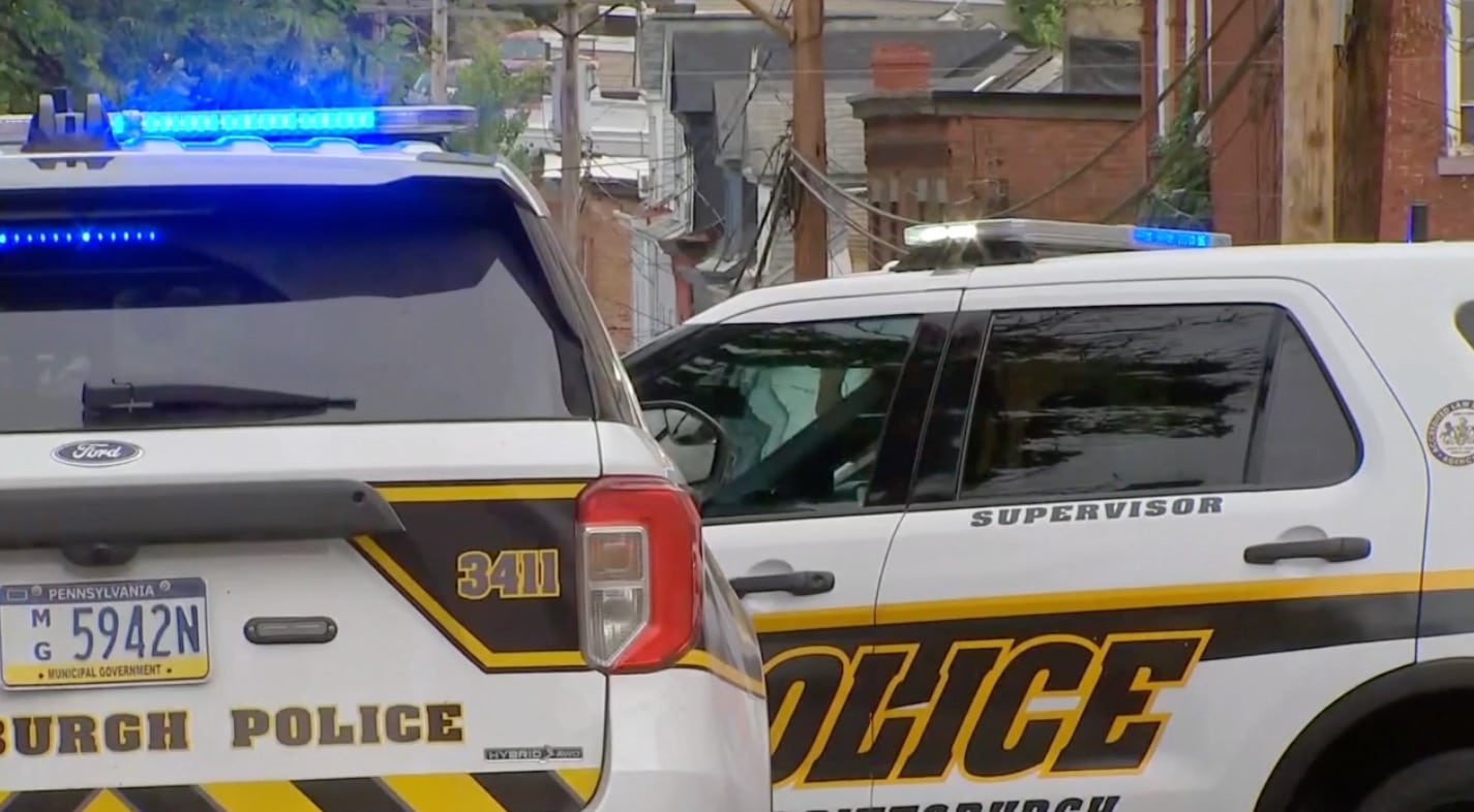 WJAC footage of the deputies' standoff in Pittsburgh's Garfield neighborhood.