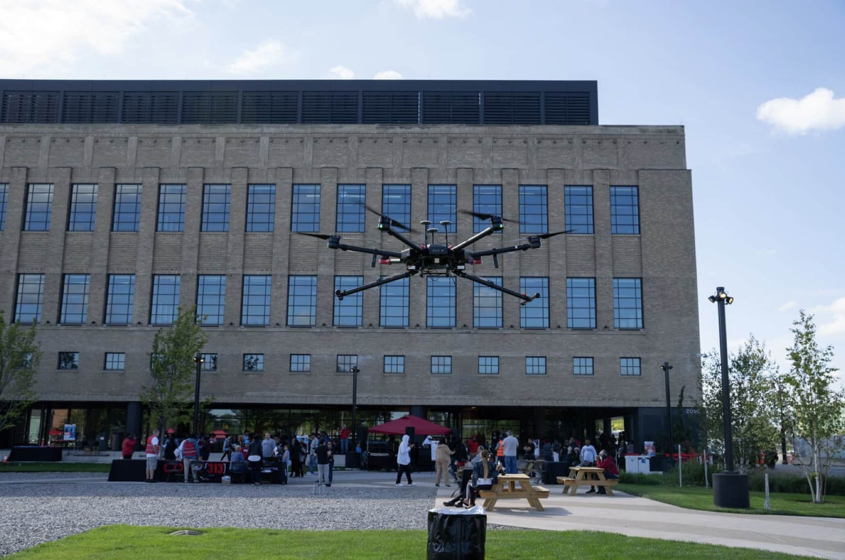 Revolutionizing Delivery Ford Exploration of Drone Deliveries in Detroit.jpg