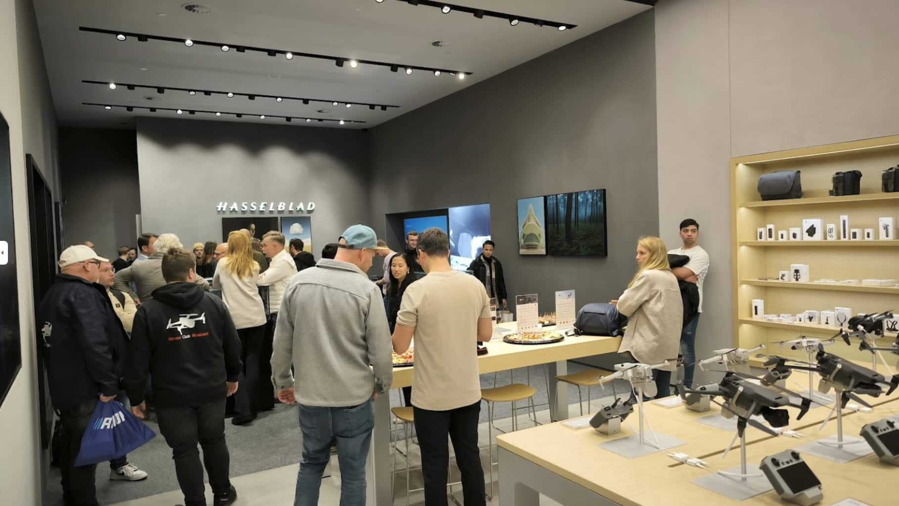 DJI, in partnership with Hasselblad, has launched an exciting new concept store in the Westfield Mall of the Netherlands, Leidschendam. This DJI store marks a significant moment for tech enthusiasts and professional drone users alike, as it brings together the latest and most advanced DJI drones, gimbals, and accessories, alongside Hasselblad's renowned professional cameras.