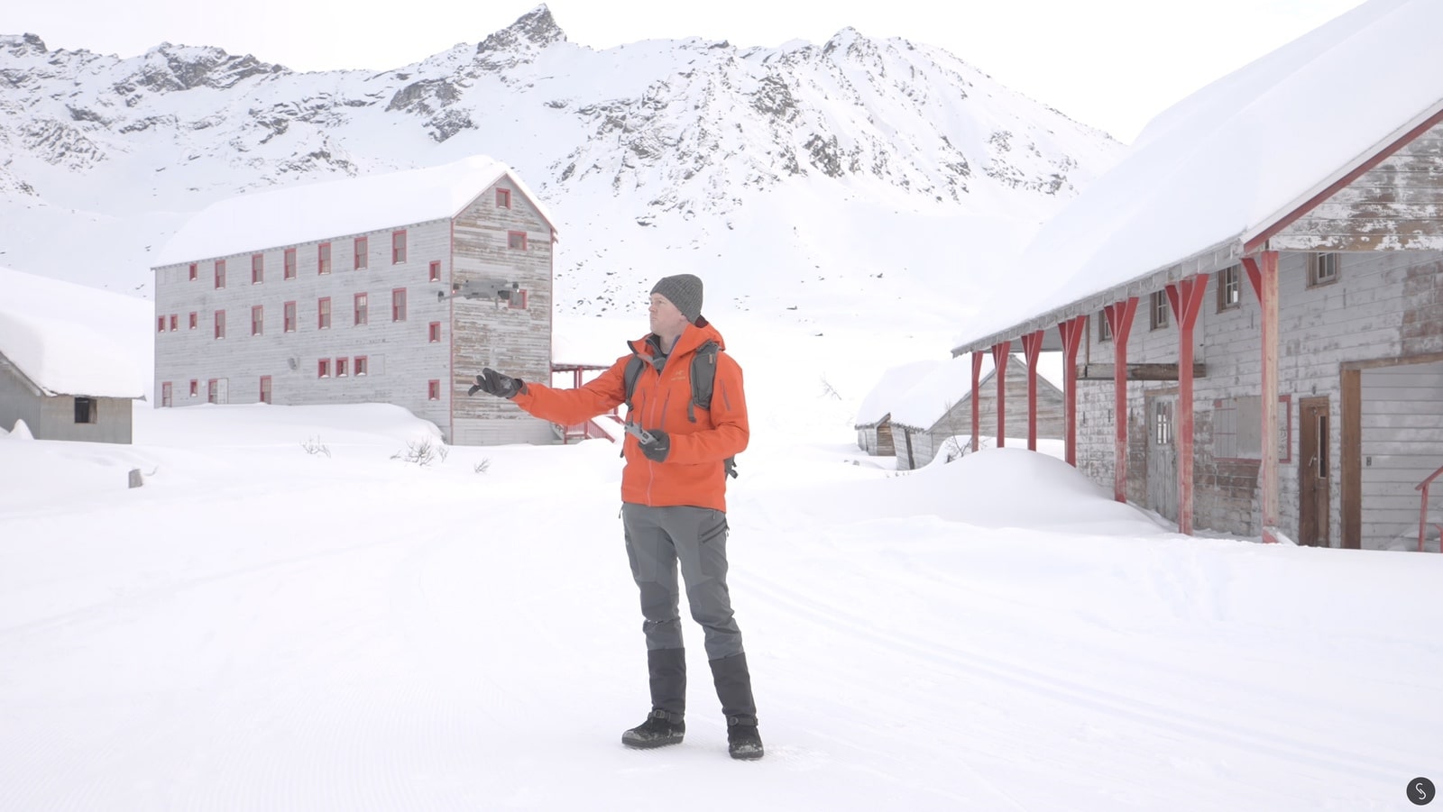 The DJI Pocket 3 handheld gimbal camera used throughout this tutorial.