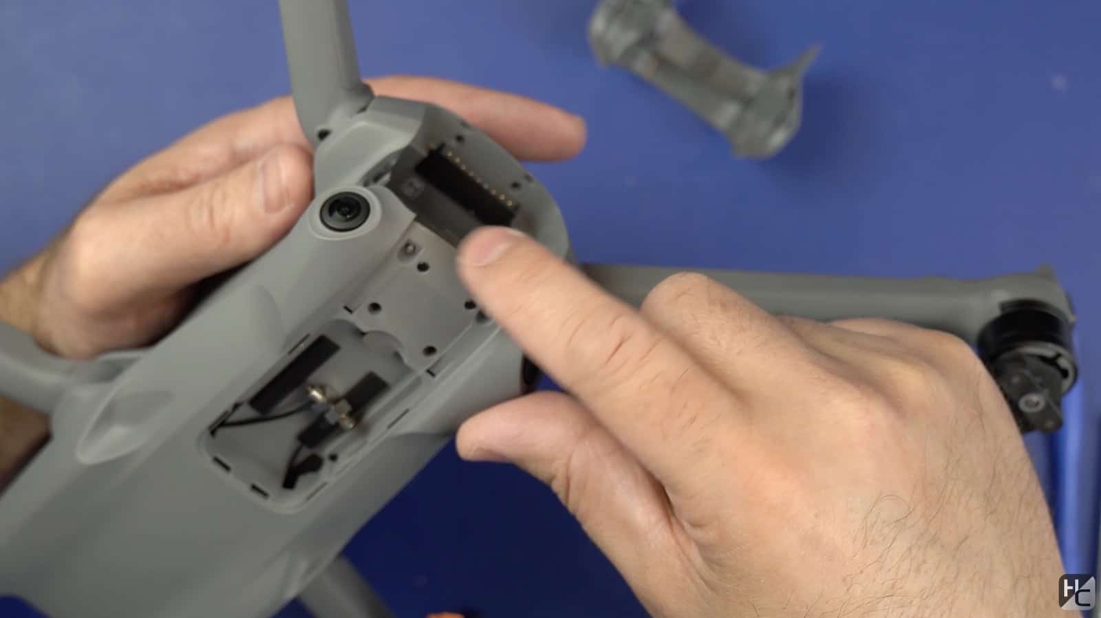 The Cogito Specta Air remote controller, which cannot be paired with a DJI Air 3.