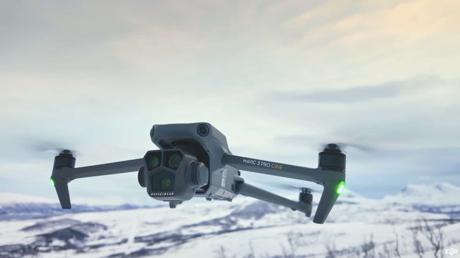 Aerial Arctic image captured by Florian Ledoux with a DJI Mavic 3 Pro.