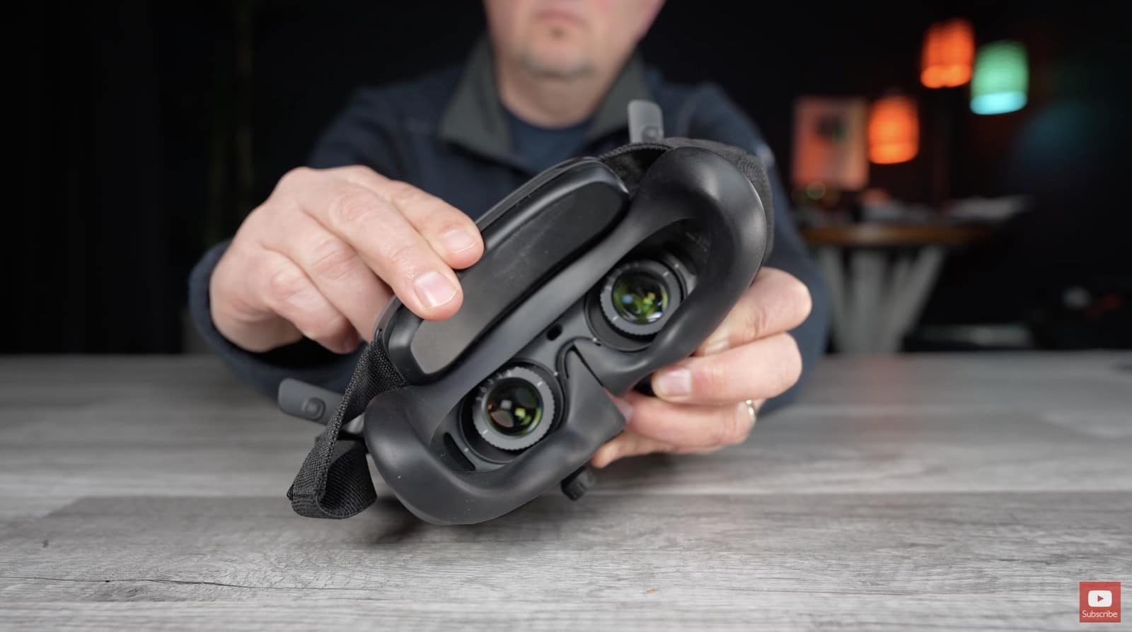 DJI Goggles 3 with the adjustable forehead pad and thin rubber light barrier.