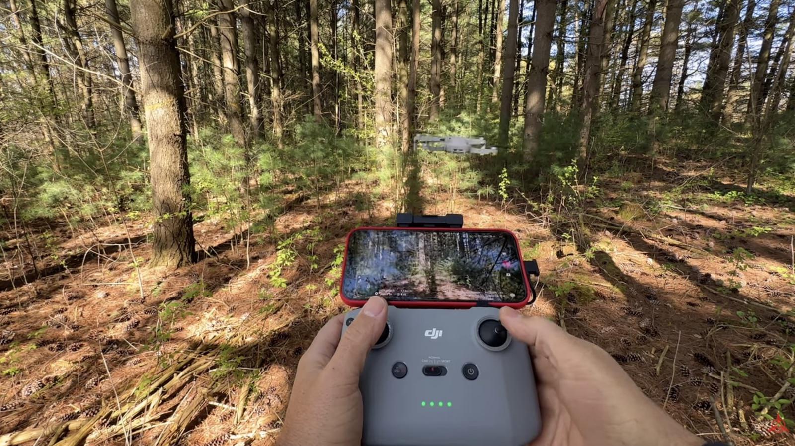 DJI Mini 4K shown while discussing failsafe return-to-home and reliability.