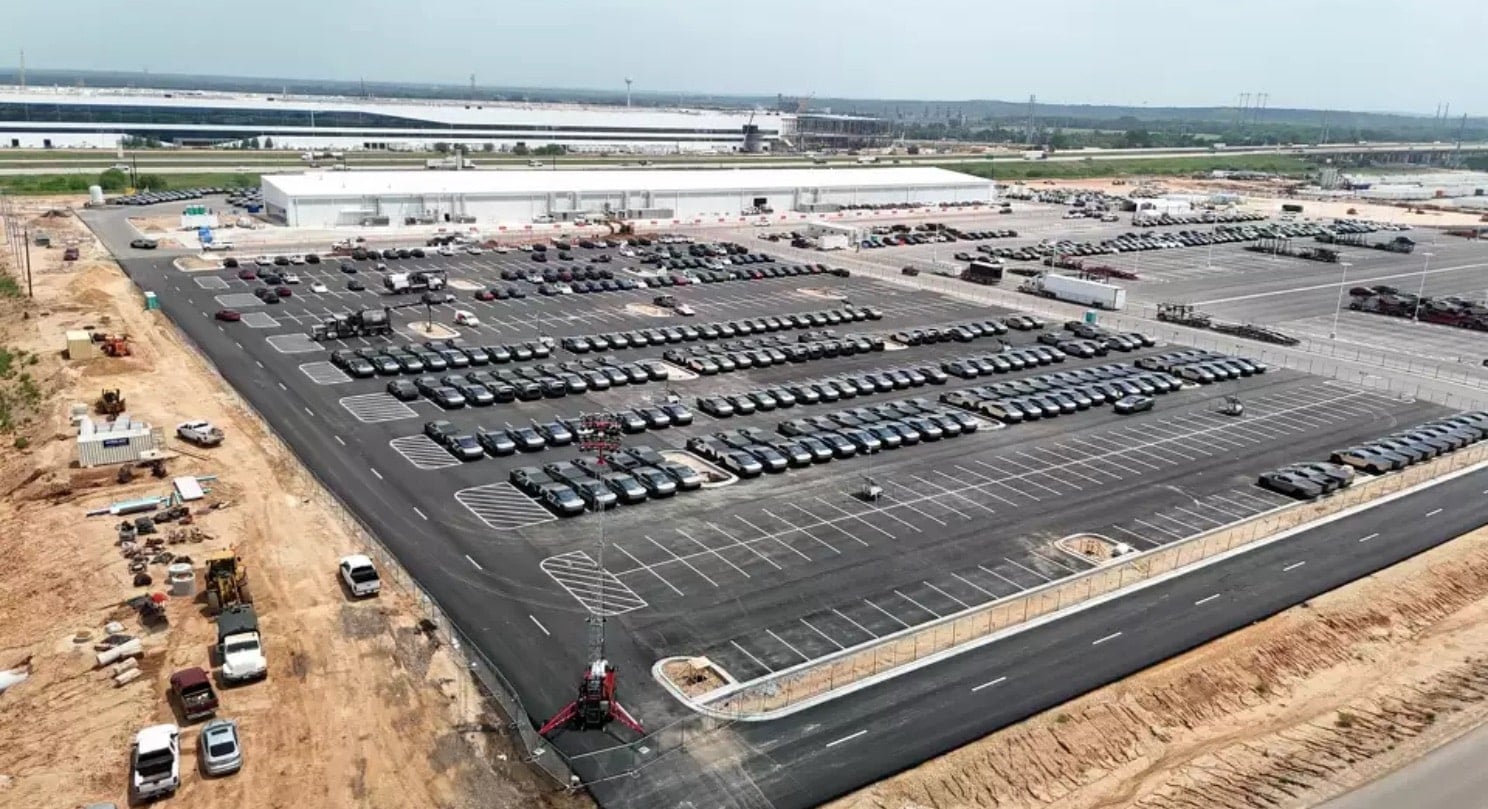 Joe Tegtmeyer's aerial drone view of one of Elon Musk's Texas sites.