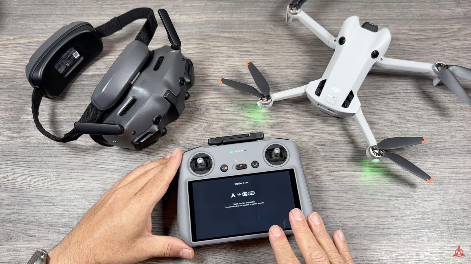 Binding the aircraft to DJI Goggles 3, which turns the controller screen dark.