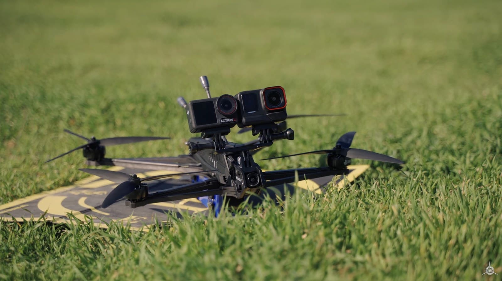 Side-by-side FPV frames compared straight out of both cameras.