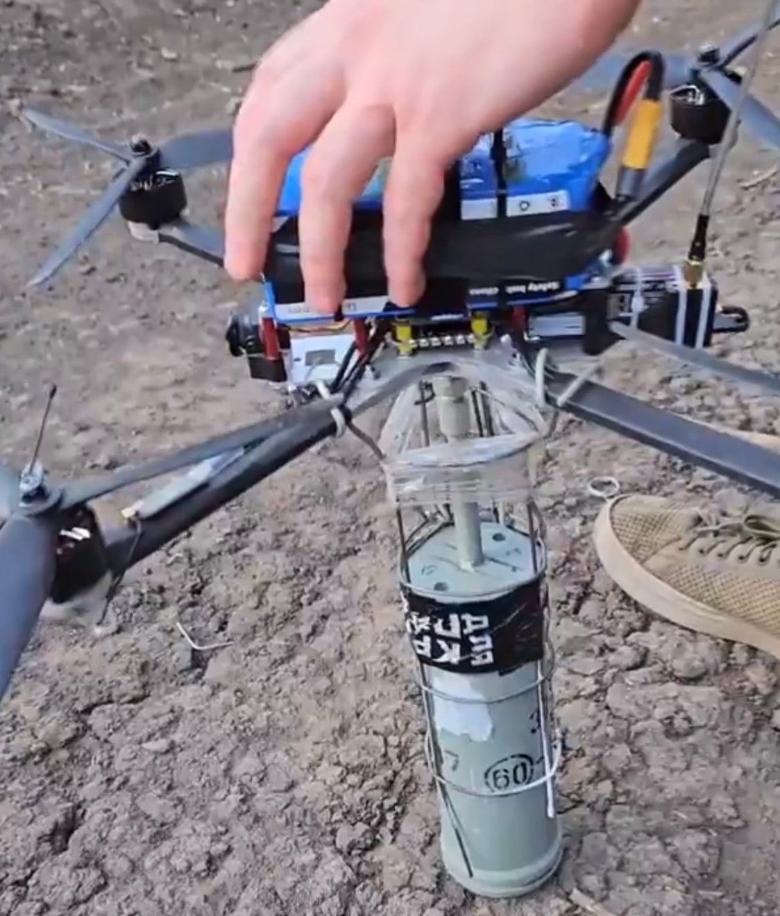 Russian troops flying their own incendiary drone after copying the Ukrainian tactic.