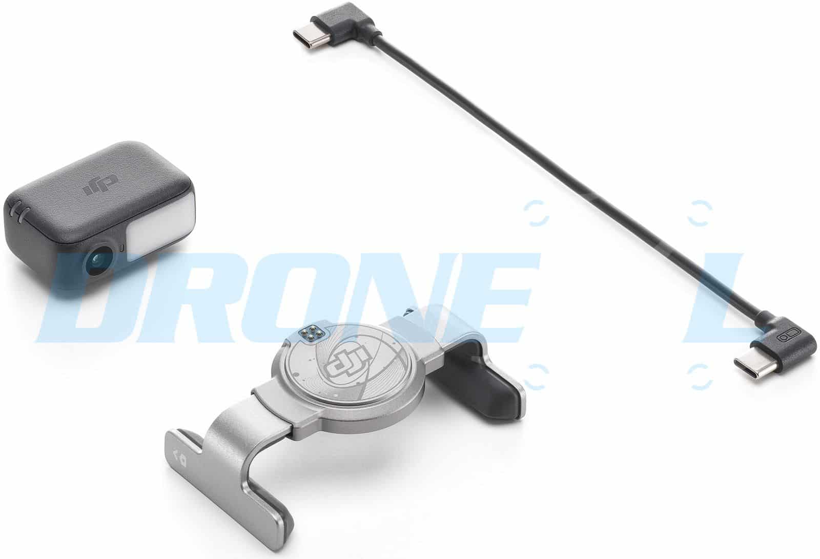 Angled arrangement of the tracking module, magnetic phone clamp and right-angle cable.