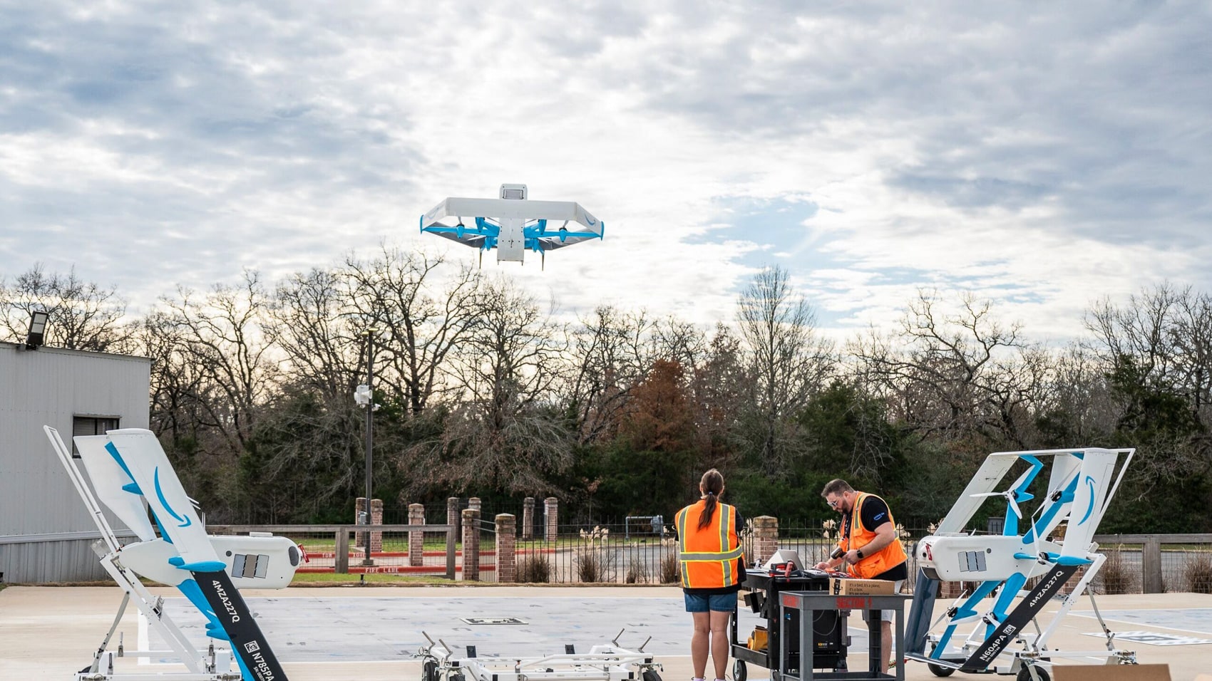 amazon drone uav delivery fly work uas