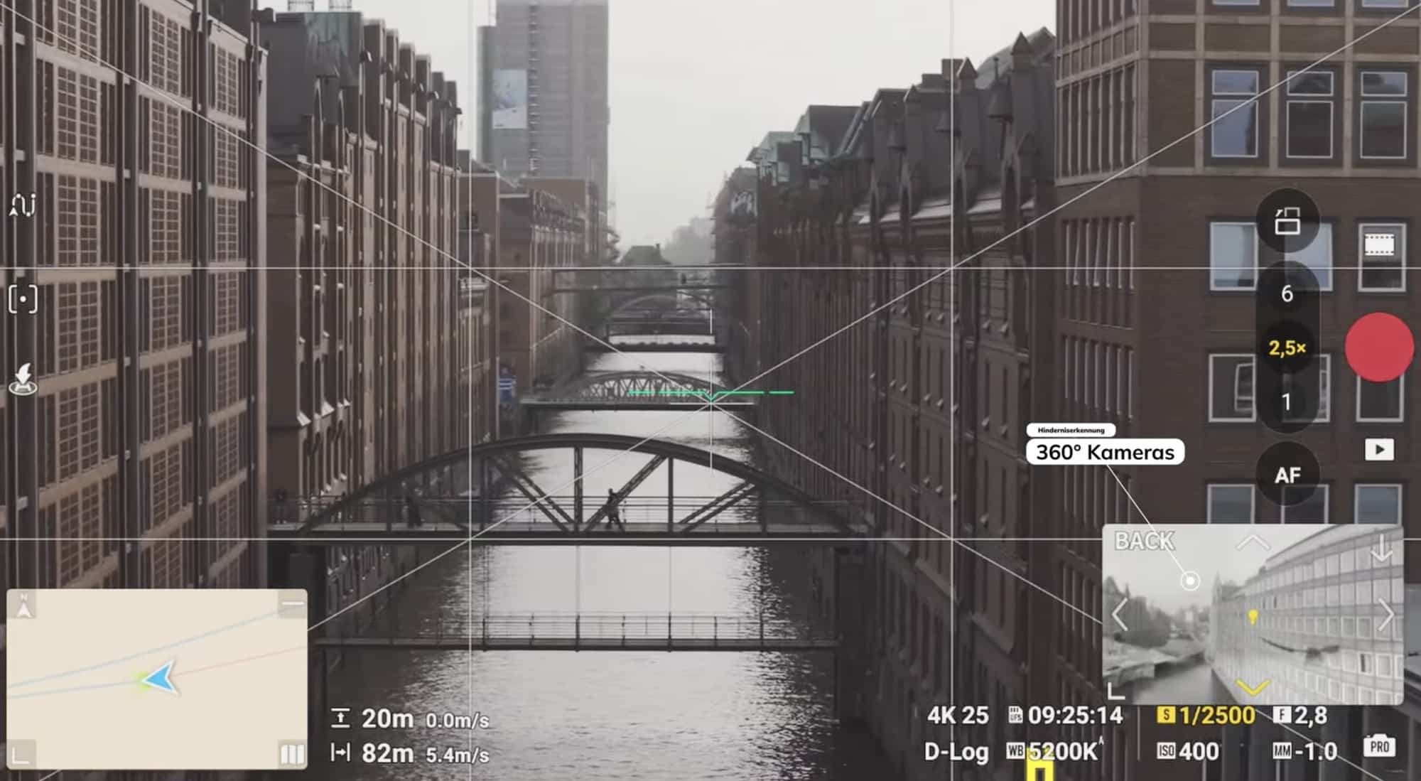 Flight screen framing a narrow Speicherstadt canal with the 360-degree camera panel open.