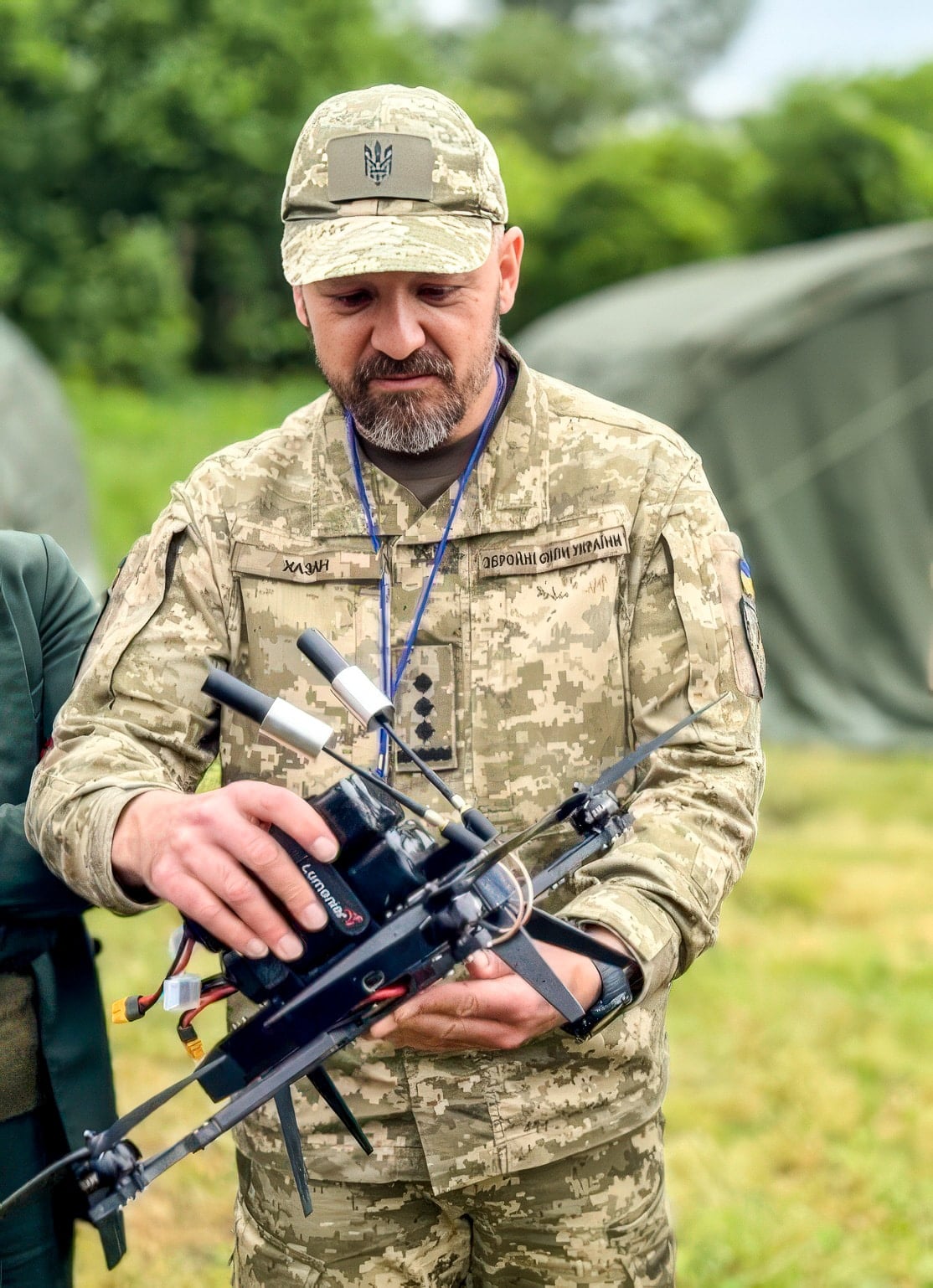 ukraine drone drones ai kit skynode - 100 Switchblades to Ukraine in March 2022