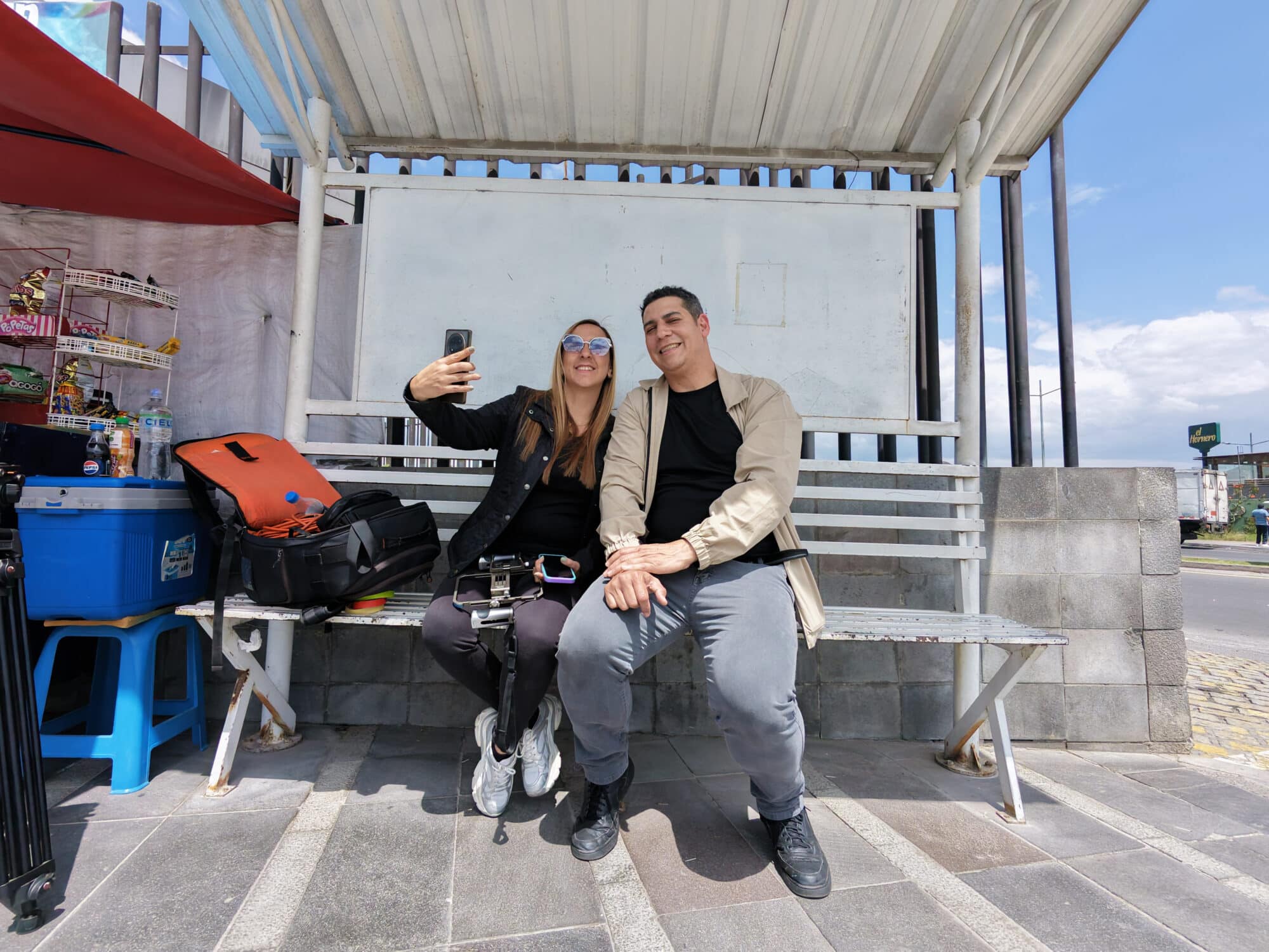 A second auto selfie frame with the Neo 2 framing the scene more widely.