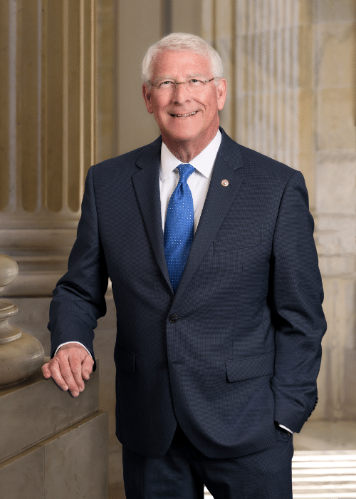 Official portrait of U.S. Senator Roger Wicker of Mississippi.