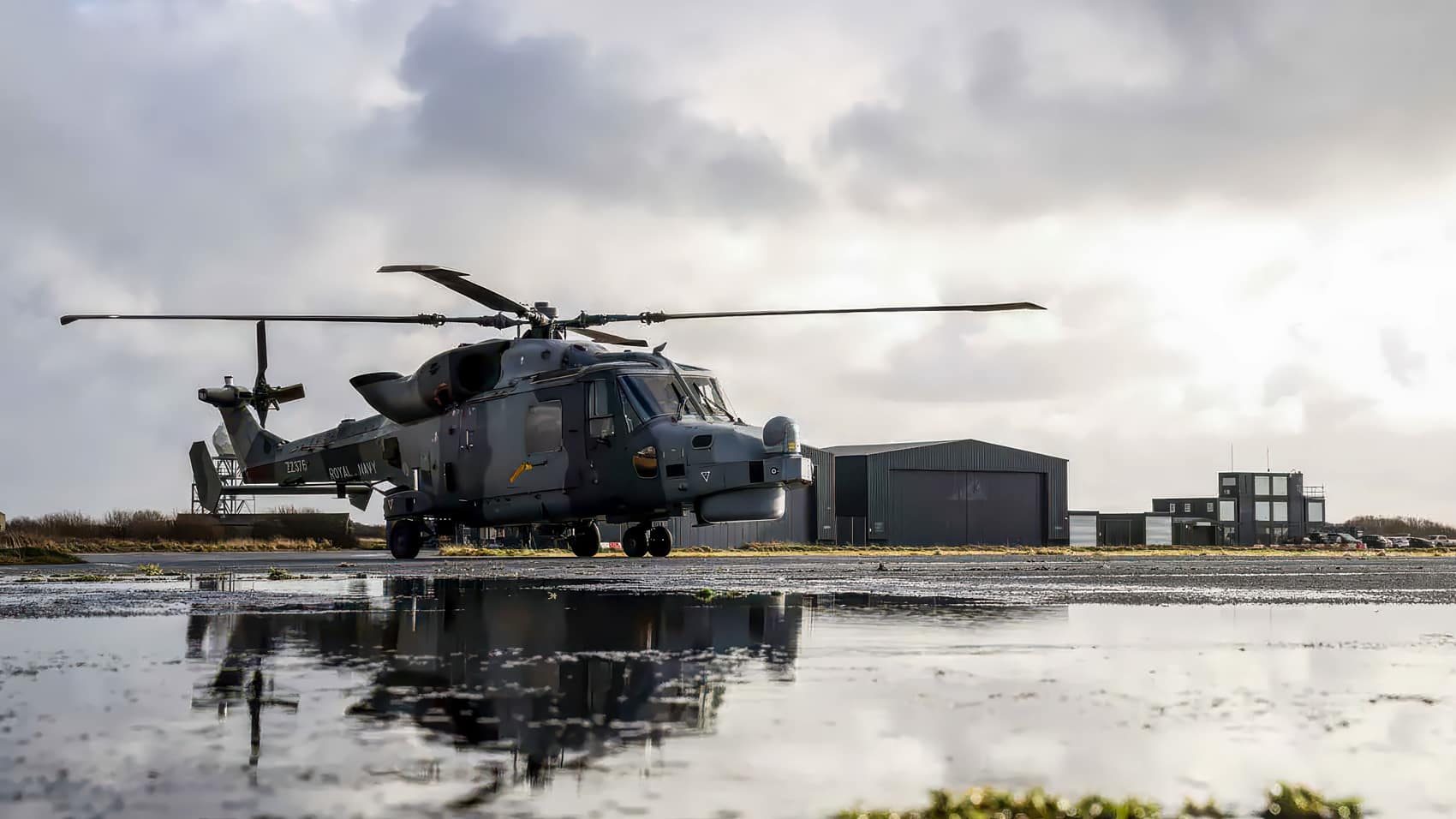 RN Wildcat Shows Live Drone Targeting in Flight Trials
