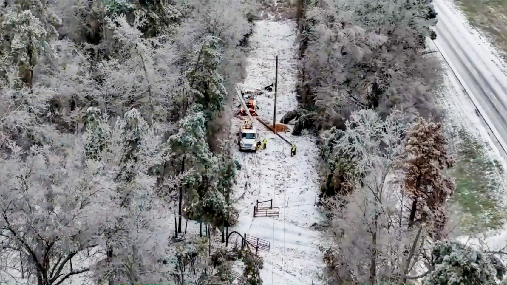 SWEPCO Sends Skydio X10 Drones to Scout Power Lines in East Texas