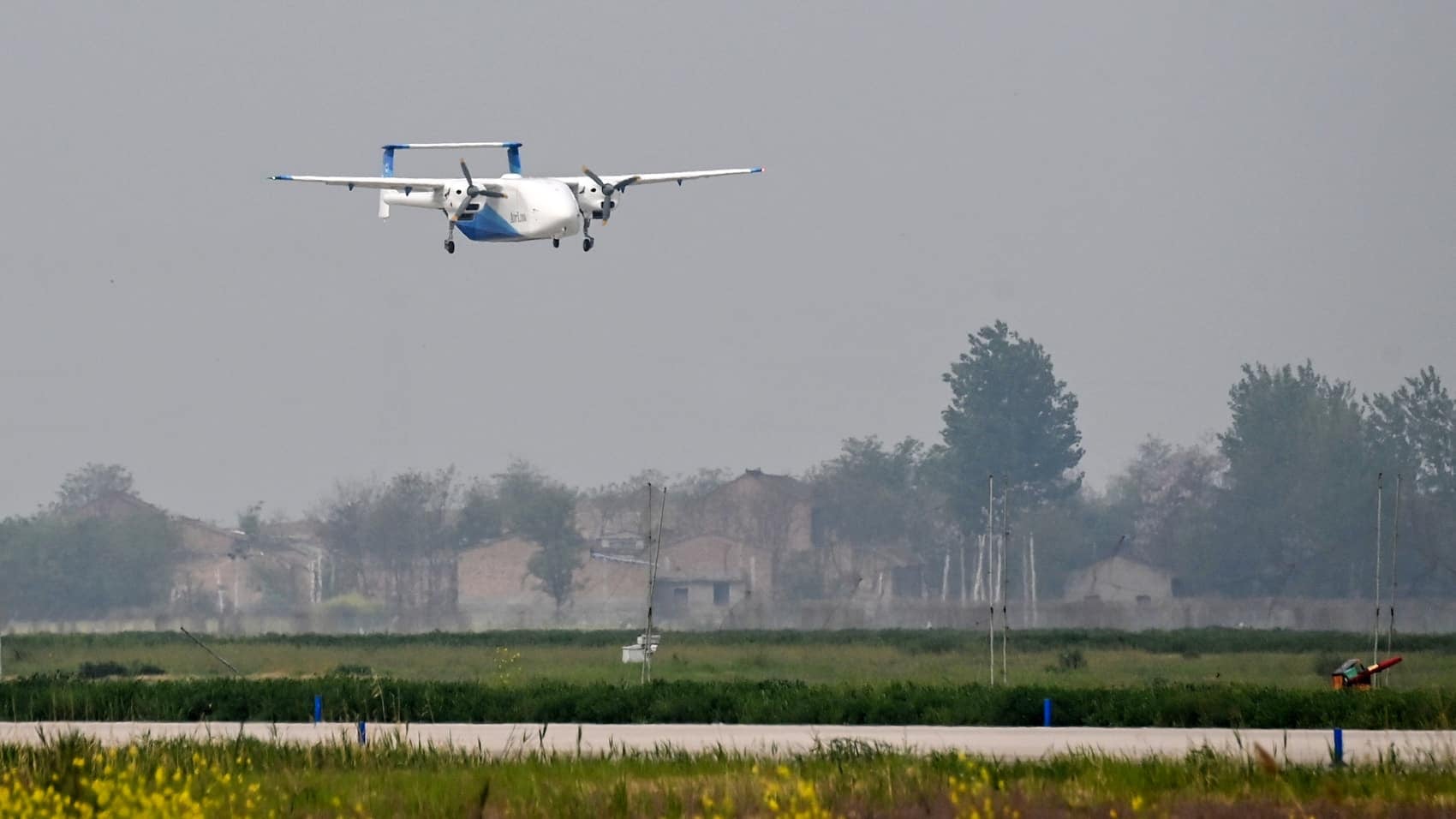 The HH-200 hauls a 3,300-pound (1.5-metric-ton) payload on short-haul freight routes.