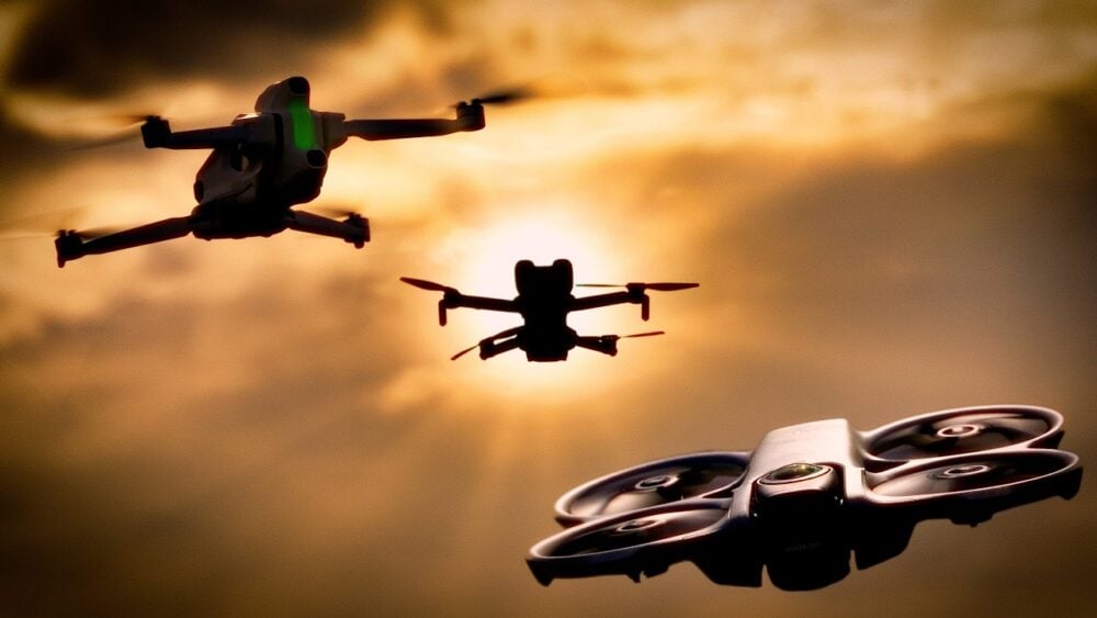 Philip Bloom Tests Antigravity A1 vs DJI Avata 360 vs Mini 5 Pro: The ...