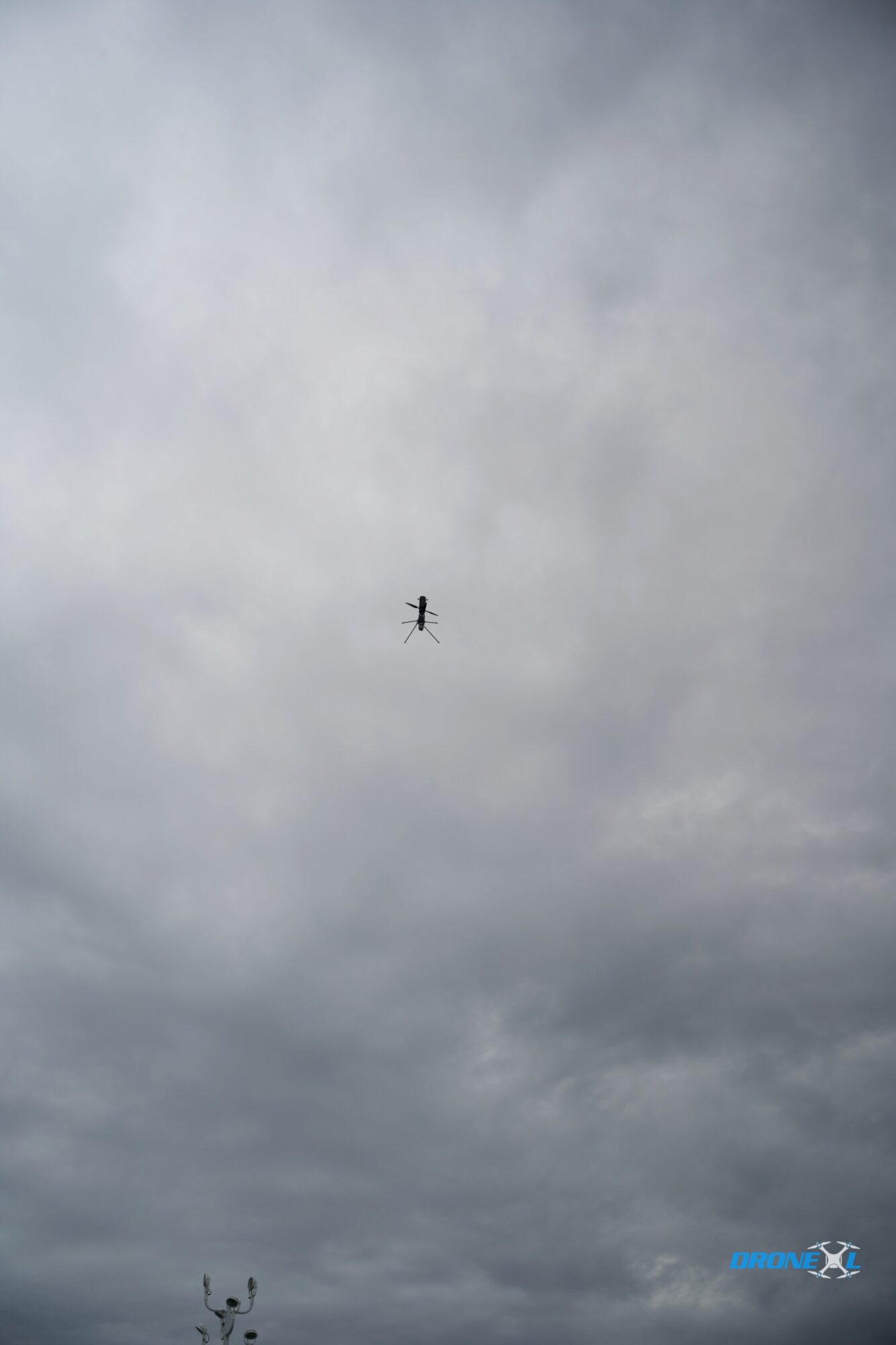 Robinson Unmanned Demos Spirit At XPONENTIAL Detroit; Helius Pocket Drone Still A Prototype, Production Pushed To Mid-To-Late Summer 2026