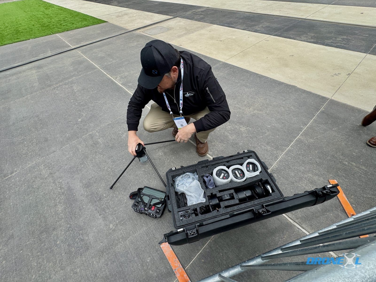 Robinson Unmanned Demos Spirit At XPONENTIAL Detroit; Helius Pocket Drone Still A Prototype, Production Pushed To Mid-To-Late Summer 2026