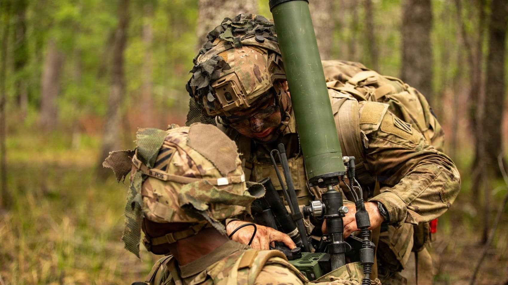 An electronic warfare operator with the 10th Brigade Engineer Battalion works alongside the maneuver formation.