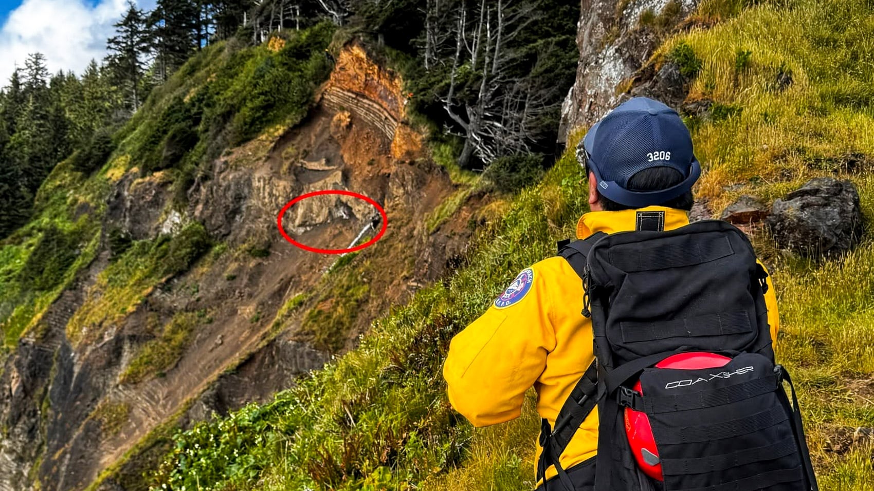 A DJI Police Drone Found a Dog Stranded on an Oregon Cliff